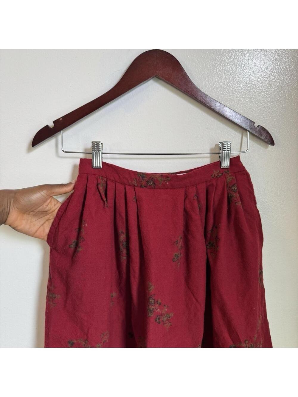 Vintage 80s/90s John Mazzo Corbin Floral Pleated Midi Skirt - Picture 4 of 8